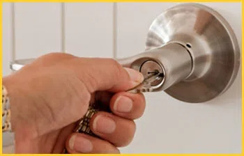 Exclusive Locksmith Service Philadelphia, PA 215-716-7221 - 16-emergency-unlock