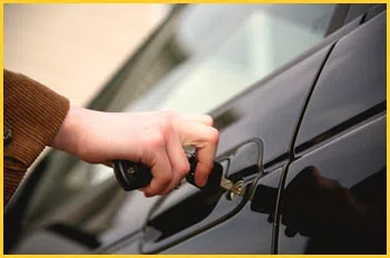 Exclusive Locksmith Service Philadelphia, PA 215-716-7221 - 18-car-unlock